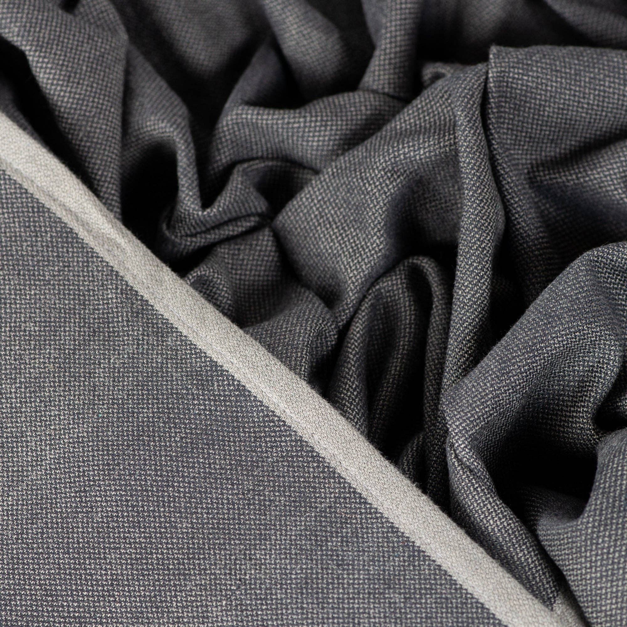 Bæresjal Simple Black